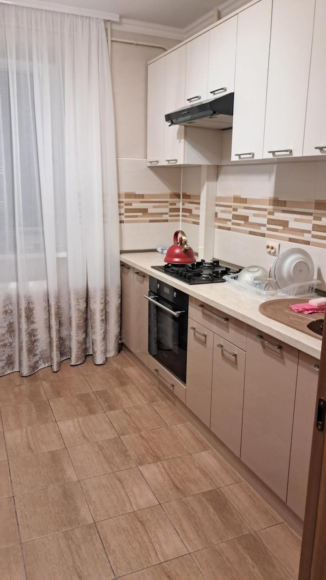 Airport-Hotel 60 Chişinǎu Buitenkant foto