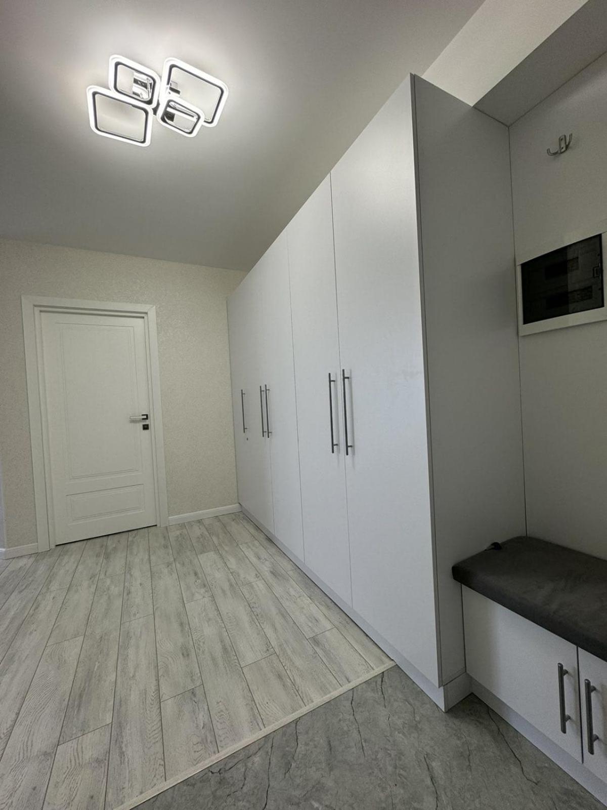 Airport-Hotel 60 Chişinǎu Buitenkant foto