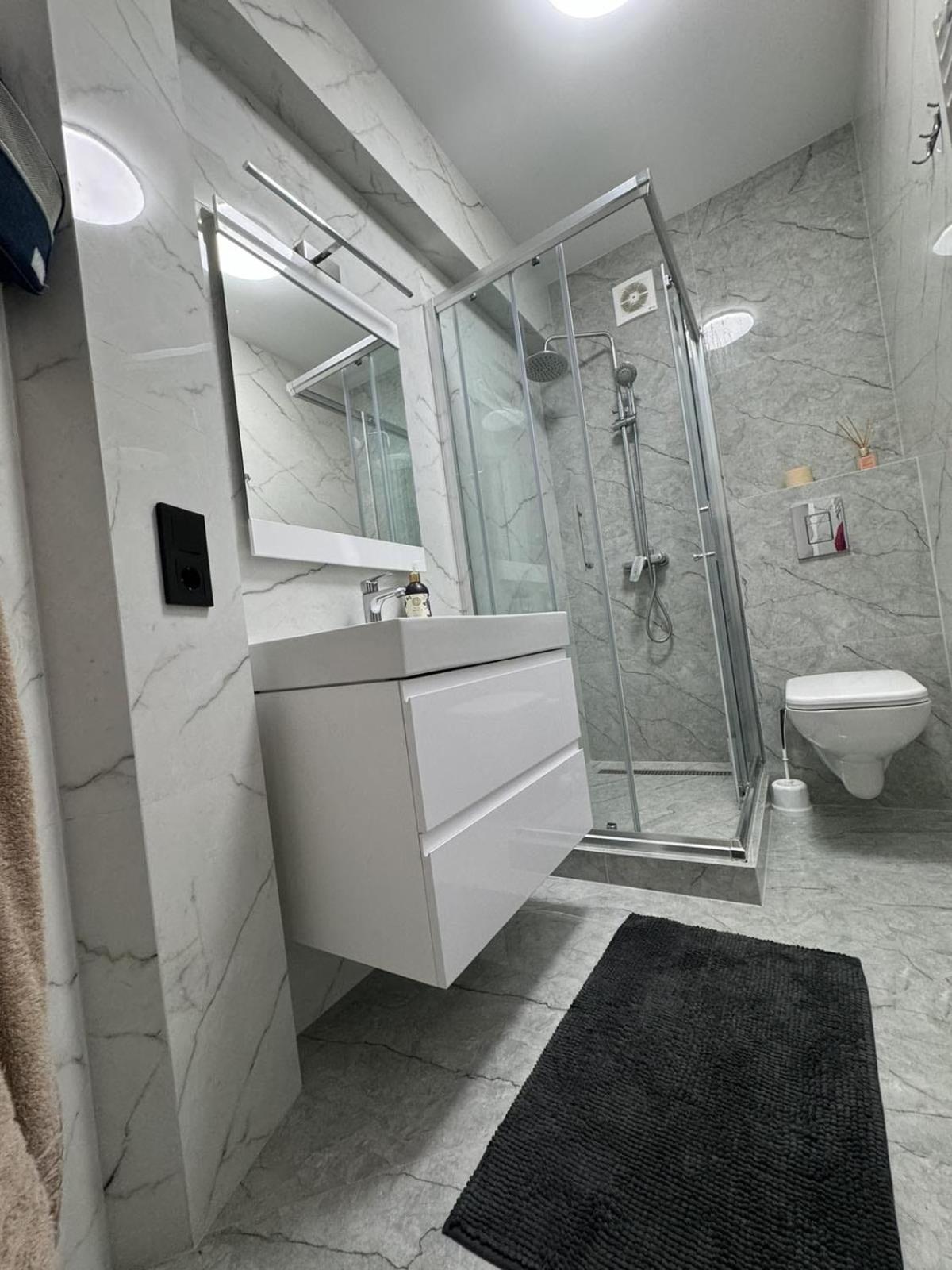 Airport-Hotel 60 Chişinǎu Buitenkant foto