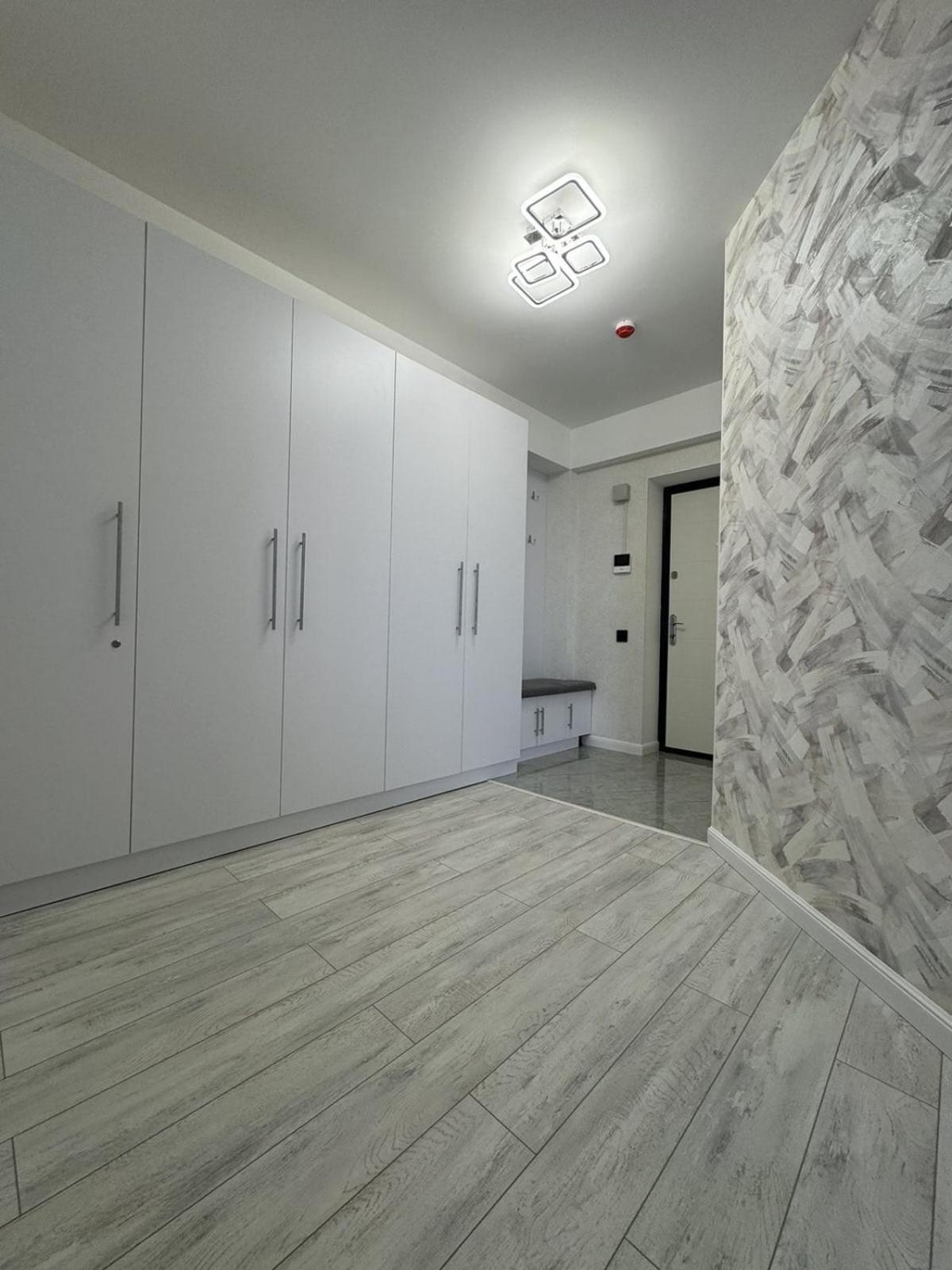 Airport-Hotel 60 Chişinǎu Buitenkant foto