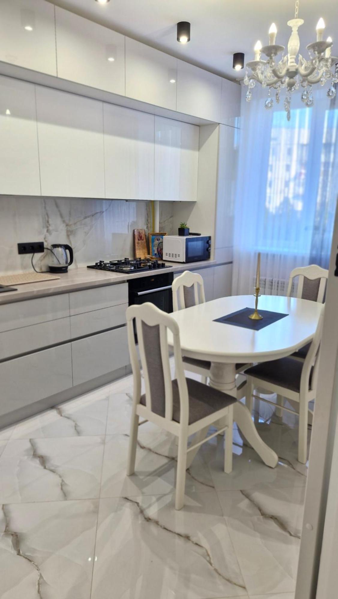 Airport-Hotel 60 Chişinǎu Buitenkant foto